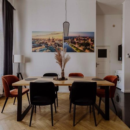 Golden Pearl - Main Square, 100 Sqm, 4 Rooms Krakow Dış mekan fotoğraf