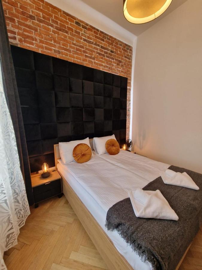 Golden Pearl - Main Square, 100 Sqm, 4 Rooms Krakow Dış mekan fotoğraf
