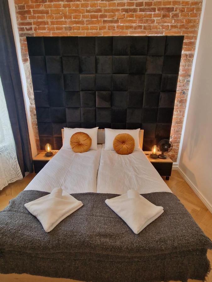 Golden Pearl - Main Square, 100 Sqm, 4 Rooms Krakow Dış mekan fotoğraf