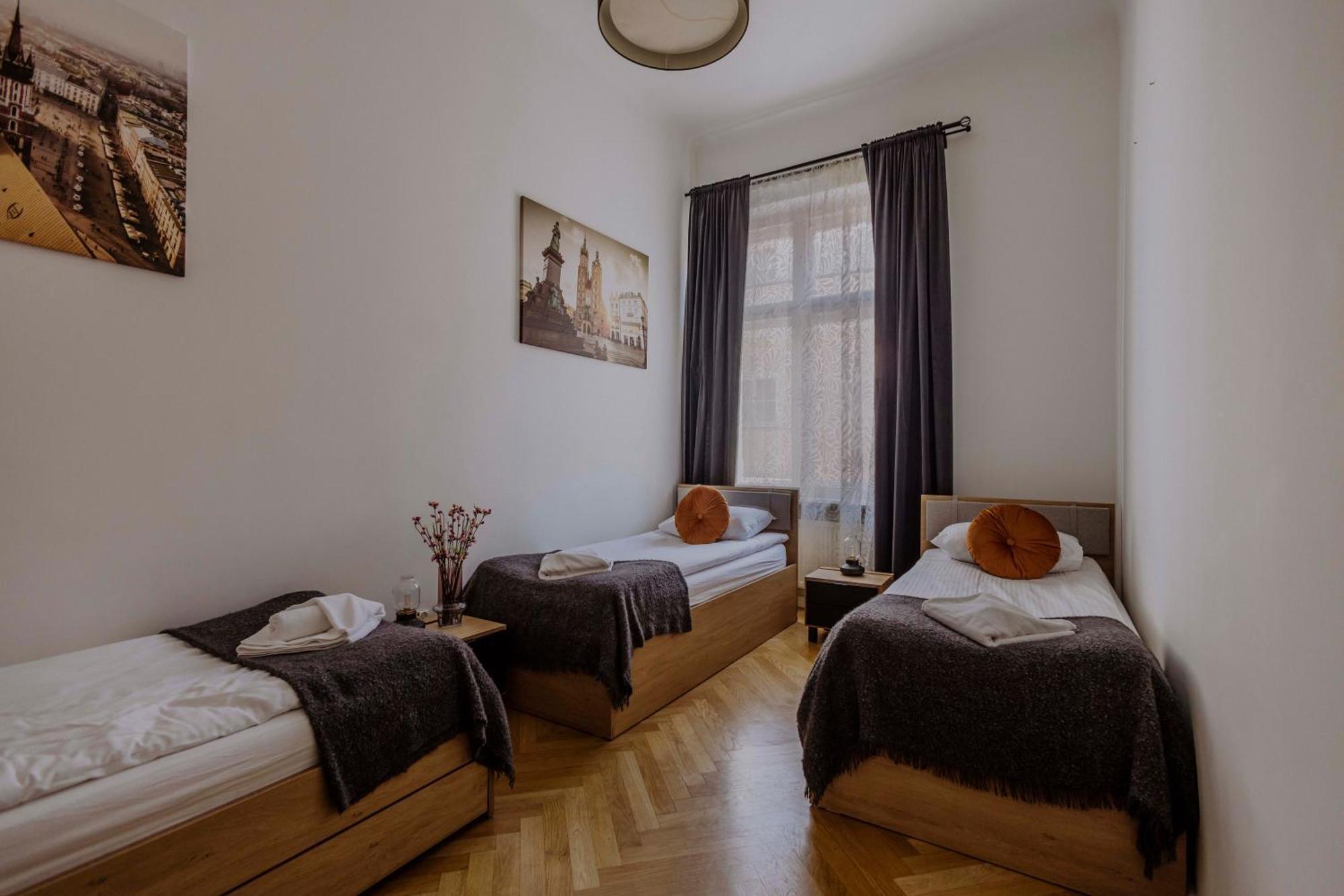 Golden Pearl - Main Square, 100 Sqm, 4 Rooms Krakow Dış mekan fotoğraf