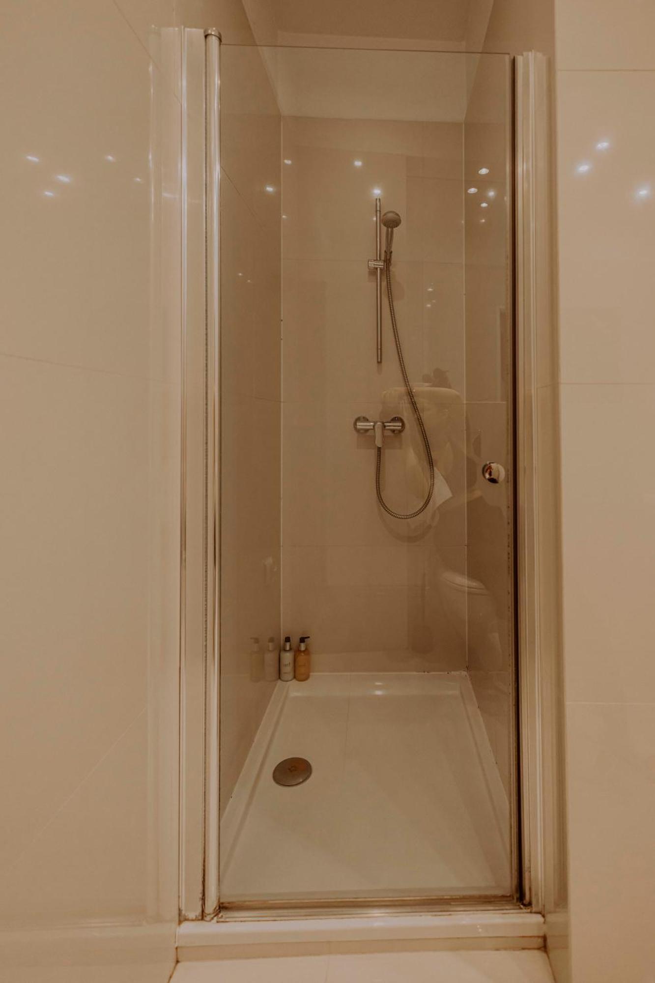 Golden Pearl - Main Square, 100 Sqm, 4 Rooms Krakow Dış mekan fotoğraf