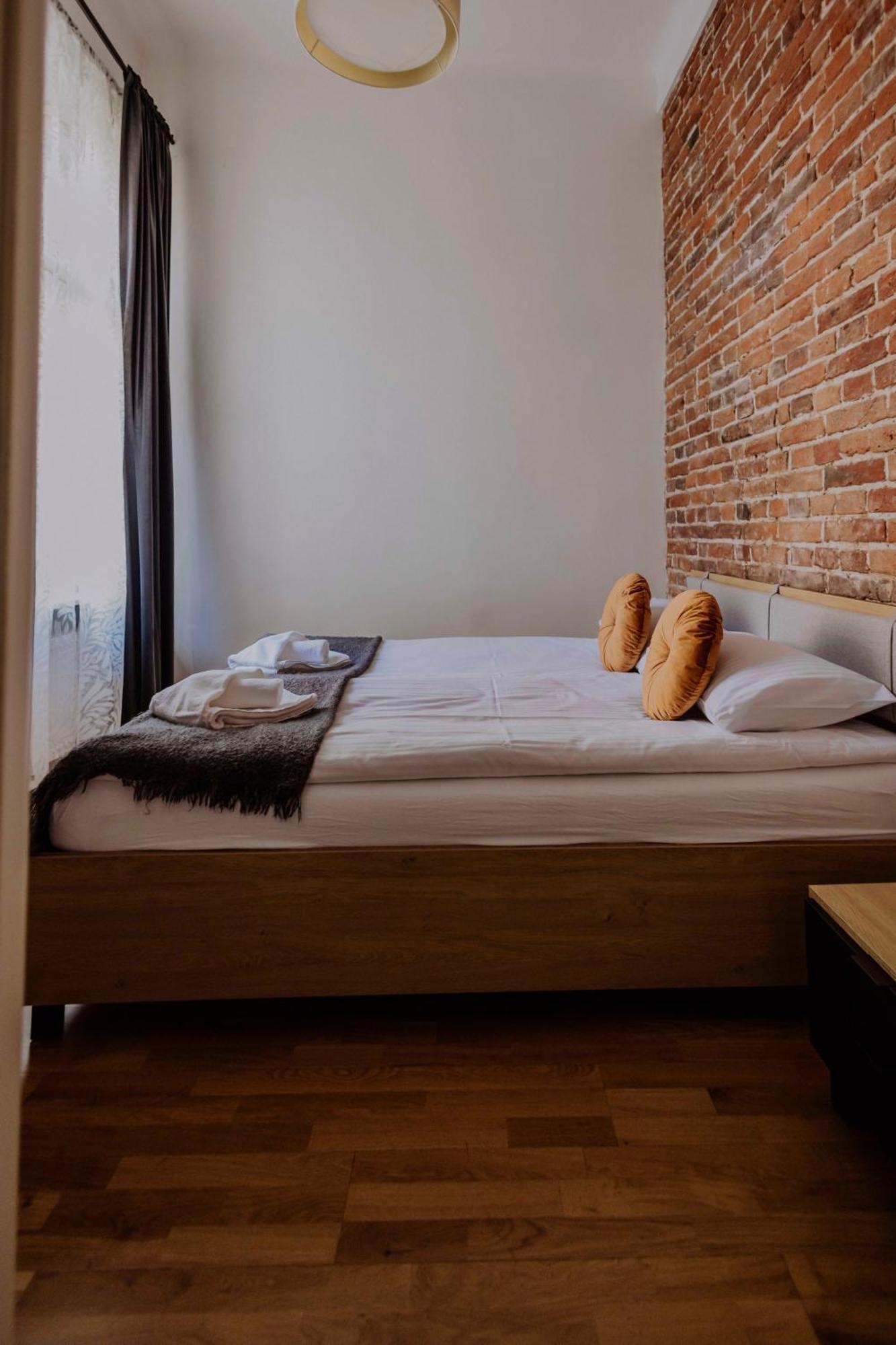 Golden Pearl - Main Square, 100 Sqm, 4 Rooms Krakow Dış mekan fotoğraf